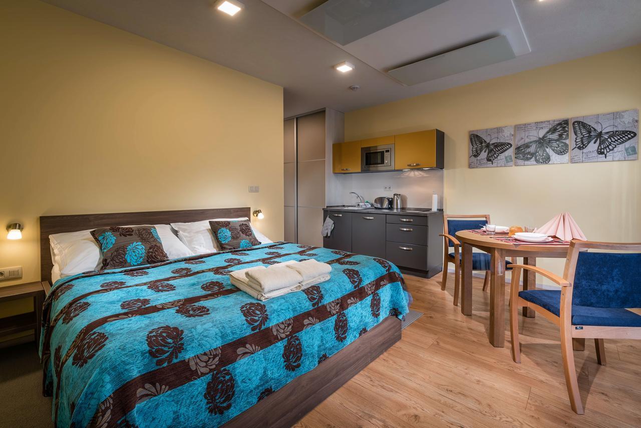 Bešeňová Apartmanovy Dom Krivan المظهر الخارجي الصورة